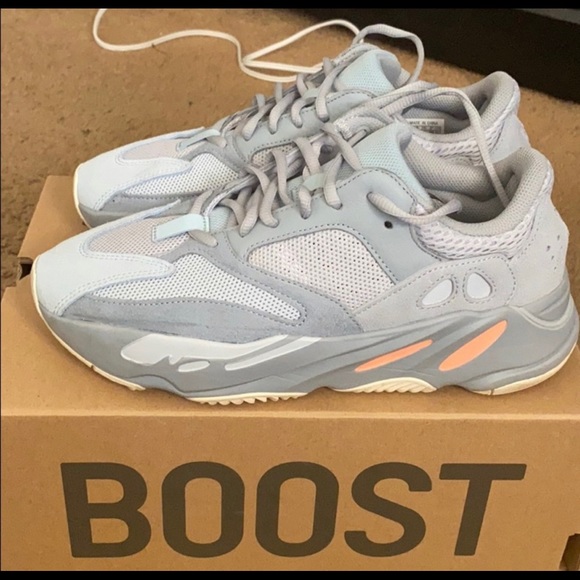 Yeezy Other - Yeezy 700